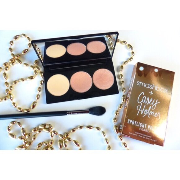 CASEY HOLMES SPOTLIGHT PALETTE IN PEARL - Picture 1 of 3